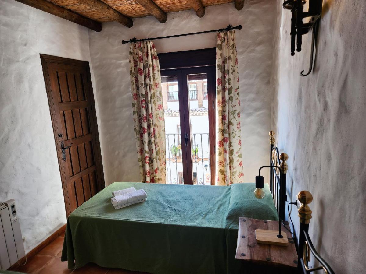 Posada La Plaza Canillas de Albaida Eksteriør billede