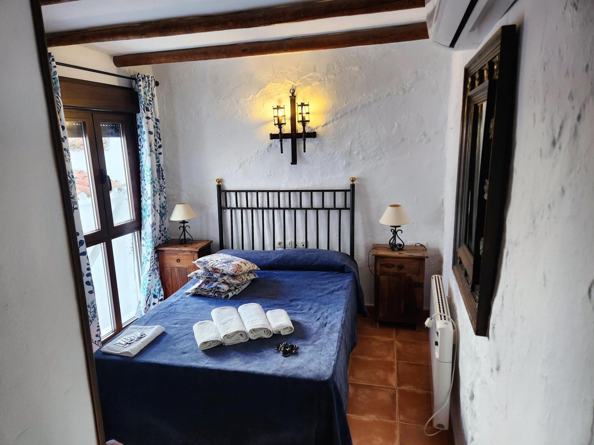 Posada La Plaza Canillas de Albaida Eksteriør billede